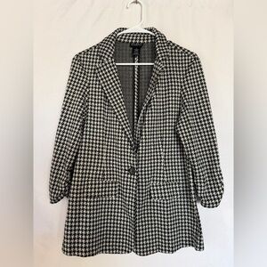Soho Black and White Houndstooth Blazer